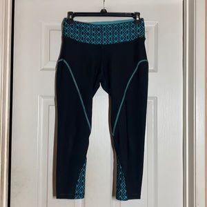 3/$10 - Turquoise & black lace accent athleisure leggings